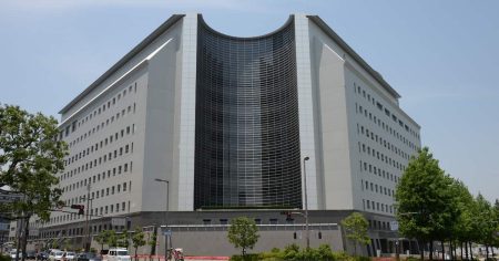 ハローキティのコラボ商品など73点33万円分 万博会場で東京の大学生が万引き容疑 - 産経ニュース
