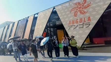 開幕日以来、2か月ぶりの再開 アンゴラパビリオン 教育が果たす役割を発信 大阪・関西万博 | ラジトピ ラジオ関西トピックス