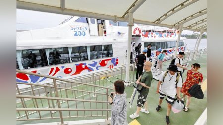 大阪万博:万博への船便、利用低調で３航路値下げ…割安地下鉄に対抗 : 読売新聞