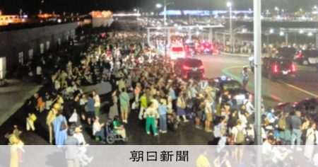 万博花火6千人滞留、100人バス乗れず　協会「タクシーで帰宅を」 [大阪・関西万博2025][リング][ミャクミャク][ユスリカ]：朝日新聞