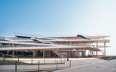 安井・平田設計共同企業体が設計した〈EXPO ナショナルデーホール「レイガーデン」〉 ｜流行・トレンド・海外事例｜TECTURE MAG（テクチャーマガジン） |　空間デザイン・建築メディア