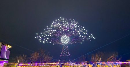 レッドクリフ、大阪・関西万博のドローンショーで七夕特別演出「Flash Wish Tree」を実施！ | 株式会社レッドクリフのプレスリリース