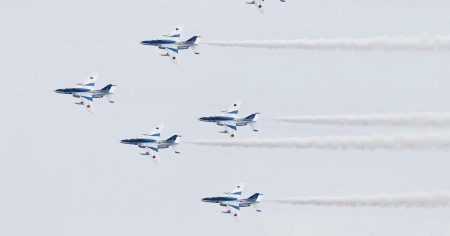 ブルーインパルス35年ぶり大阪へ　阪神高速PAは一斉閉鎖　12、13日雨予報なし　 - 産経ニュース