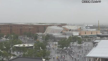 【大阪・関西万博】16日の一般来場10万3000人　3日ぶり「10万人超」17日傘をさす大勢の来場者（関西テレビ） - Yahoo!ニュース