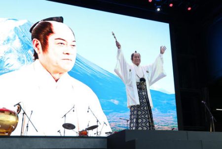 松平健、大阪・関西万博でマツケンサンバ２披露！6000人が踊り、歌う熱狂「オーレー」（日刊スポーツ）｜ｄメニューニュース（NTTドコモ）