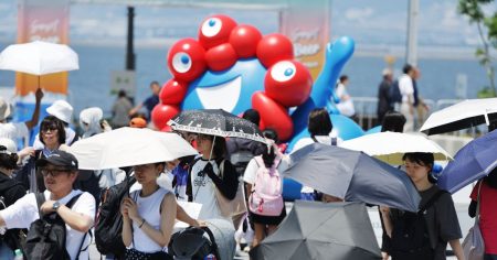 大阪万博で暑さしのぐ先人の知恵　リングは巨大日よけ、打ち水や氷室 - 日本経済新聞