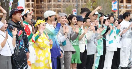 万博会場でスタッフと「記念撮影」すき見て体すり寄せ…　パビリオンで相次ぐ迷惑行為 - 産経ニュース