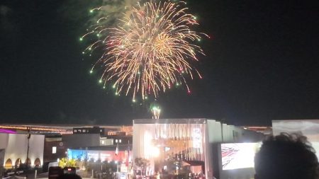 【大阪市】大阪・関西万博「ミニ花火大会」を大屋根リングから見てみた　8月31日まで毎晩開催【動画】（ゆかぷ～の大阪まちぶら） - エキスパート - Yahoo!ニュース
