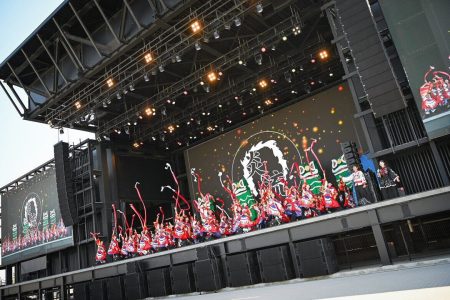 よさこい連炎流、万博を舞台に熱演 | 関西学院大学新聞