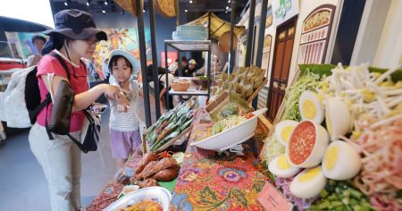 大阪万博のマレーシアパビリオン、竹と料理が織りなす「ぬくもり」 - 日本経済新聞