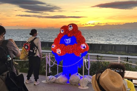 万博・西の果て「EXPOサンセットビアテラス」抽選会に参加してきた。気になる景品は？ - トラベル Watch