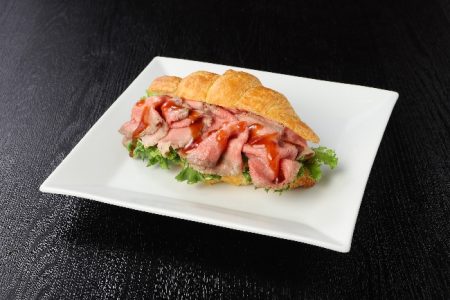 ［大阪・関西万博２５］宮崎牛特別メニュー登場　丼やコロッケ / 日本農業新聞