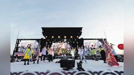 大阪万博:明石家さんま、万博で１万１０００人の観客盛り上げる…「お笑い選挙なら落選」と吉村知事にツッコミも : 読売新聞
