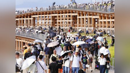 大阪万博:万博駆け込みで来場者が急増、閉幕まで１か月…混雑対策で入場時間前倒しへ : 読売新聞
