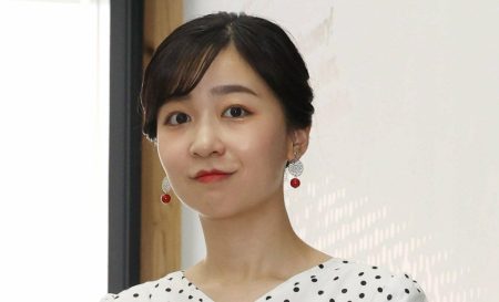 〈あと一カ月で閉幕！大阪・関西万博〉白ワンピが爽やか！佳子さまの万博視察が大フィーバー　猛暑の中で朝から待っても「笑顔が見られて最高」 | AERA DIGITAL（アエラデジタル）