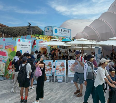消費者向けに初挑戦で8万食を突破。大阪・関西万博「かるあげ」キッチンカーがプラントベースの新境地へ―閉幕までに10万食を目指す | 株式会社エヌ・ディ・シーのプレスリリース