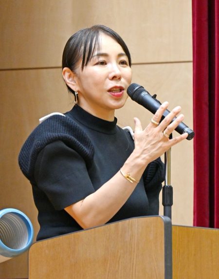 アイデア実現へ粘り強く　大阪・関西万博パビリオンを手がけた建築家・永山さん、佐賀学園高などで講演 高校生のための文化講演会 | まちの話題 | 佐賀県のニュース | 佐賀新聞