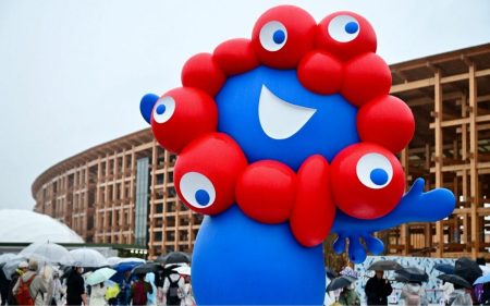 「並ばない万博」を掲げていたが…それでも大阪・関西万博はまあまあ成功だったと言えるワケ | 文春オンライン