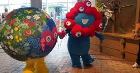 横浜市長「大屋根リング、27年園芸博で活用したい」　大阪万博でPR - 日本経済新聞