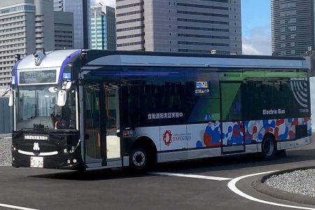 大阪万博で「中国製EVバス」不具合頻発！ 自動運転未熟＆補助金制度の甘さが露呈――業界構造の歪みを問う | Merkmal（メルクマール）