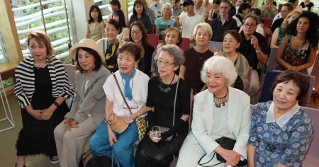 「人生大きく変えた経験」　万博オランダ館で55年ぶりの〝同窓会〟　スタッフら再会喜ぶ - 産経ニュース