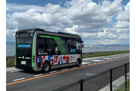 2025年大阪・関西万博の会場内周回バスにおいて走行中給電の実証実験を実施 | 東京大学
