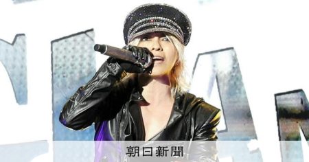HYDEさん、和歌山弁で「つれもていこら!」　万博会場ライブ熱狂 [和歌山県]：朝日新聞