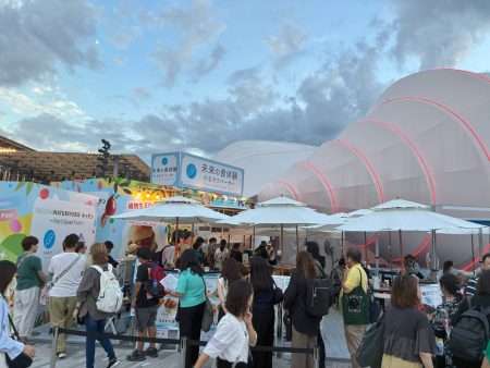 わずか半年で10万食を突破。大阪・関西万博「かるあげ」キッチンカー、プラントベース専門店として世界的にも例の少ない実績に（＊） | 株式会社エヌ・ディ・シーのプレスリリース