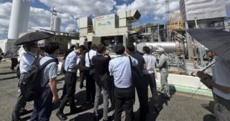 水素施設の体感ツアー、大阪万博テーマウィークと連携 - ニュース - メガソーラービジネス plus : 日経BP