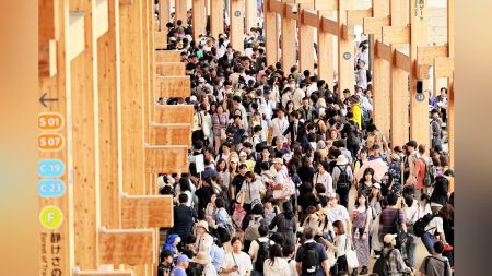 大阪万博:万博の運営収支、２３０億～２８０億円の黒字見込み…入場券やミャクミャクなどのグッズ販売好調 : 読売新聞