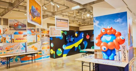 “こみゃく”の生みの親・引地耕太さんに聞く 「大阪・関西万博デザイン展」10月19日まで大阪府立江之子島文化芸術創造センターで – 美術展ナビ