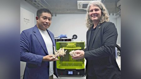 大阪万博:万博サウジ館の人工サンゴ、関西大に寄贈…天然サンゴ再生の実験へ : 読売新聞