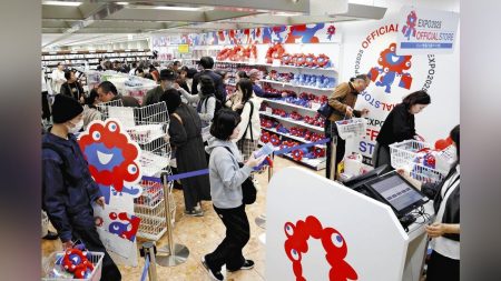 「万博ロス」に応え、「ミャクミャク」など会場内でしか買えなかった商品も…大阪・北区にストア：地域ニュース : 読売新聞