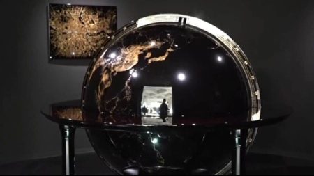 大阪・関西万博で展示された輪島塗の「夜の地球」が輪島に帰還 能登半島地震も無傷で乗り越えた“復興のシンボル”が25日から2日間限定で公開 | TBS NEWS DIG (1ページ)