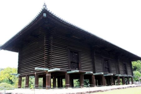 【正倉院正倉　特別公開】今年だけの初の試み！校倉造で有名な「正倉」をぐるり360度間近で観られる貴重な3日間　11月3日まで – 美術展ナビ