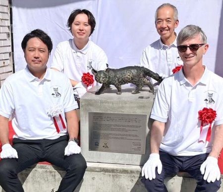 ヤマネコ銅像　石垣に設置　関西万博　仏パビリオン展示　竹富町の魅力　新たに発信 | 沖縄タイムス＋プラス