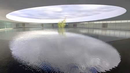 空を切り取る屋根と水盤の「迎賓館」、大阪・関西万博閉幕後に取材許可 | 日経クロステック（xTECH）