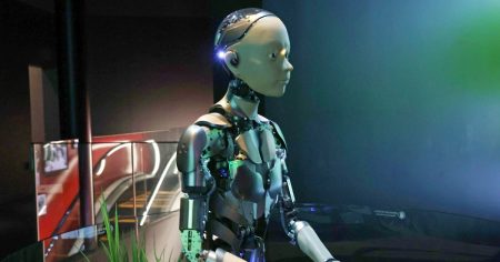 大阪万博のアンドロイド､京都･けいはんなで実証継続　石黒館から転職 - 日本経済新聞