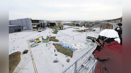 大阪万博:パビリオンの撤去進む万博「解体さみしい」…米国館やフランス館、華やかな装飾なく : 読売新聞