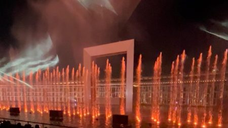 【大阪市】大阪・関西万博「アオと夜の虹のパレード」 公式アーカイブ映像が公開　あの感動をもう一度（ゆかぷ～の大阪まちぶら） - エキスパート - Yahoo!ニュース