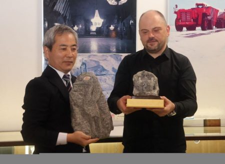 万博ポーランド館の岩塩彫刻寄贈　倉敷・児島 塩業歴史館で常設展示|47NEWS（よんななニュース）