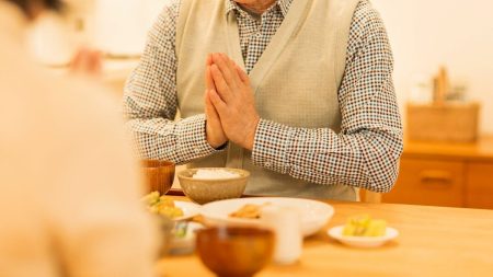 ｢食べすぎの日本人｣が"栄養不足"に…93歳の栄養学者が警告｢ヨボヨボ老人になる人がよく食べているもの｣ ｢20代の男女が最も危ない」"若くして病気"のリスクが上昇中 (4ページ目) | PRESIDENT Online（プレジデントオンライン）