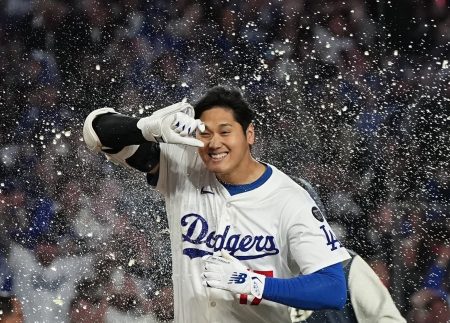 2025年を多彩な報道写真で振り返る「第66回 2025年 報道写真展」を12月10日(水)より日本橋三越本店で開催 | 株式会社　三越伊勢丹ホールディングスのプレスリリース