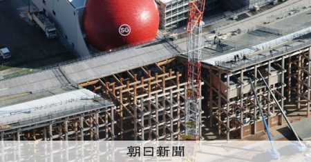 万博の「大屋根リング」、解体始まる　西側の屋根部分など撤去進む [大阪府] [大阪・関西万博2025]：朝日新聞