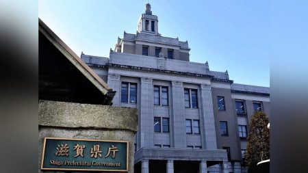 年間数十万人訪れる公園の７２０台分駐車場、滋賀県が有料化に向けアンケート開始…維持管理費の増大で : 読売新聞