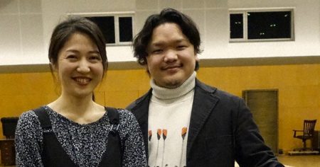 万博イタリア館前　「おにのパンツ」披露し話題　テノール歌手・谷口耕平さん　12日、中央区でリサイタル　／大阪 | 毎日新聞