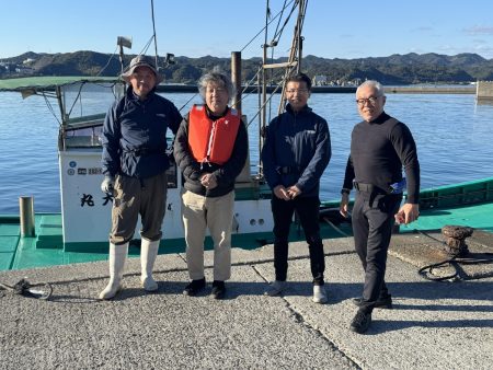 脳科学者・茂木健一郎も感嘆！　近畿大学の研究者が語るマグロ養殖の哲学「まだ改良の余地しかない」挑戦の記録 | Kindai Picks