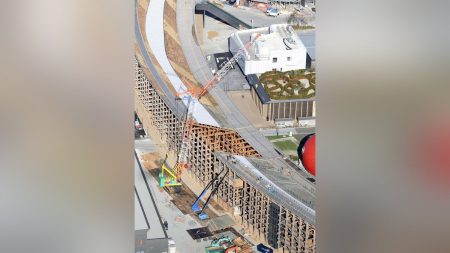 解体始まった大阪・関西万博「大屋根リング」…「一部」か「全体」かで意見分かれる保存について識者２人に聞く : 読売新聞