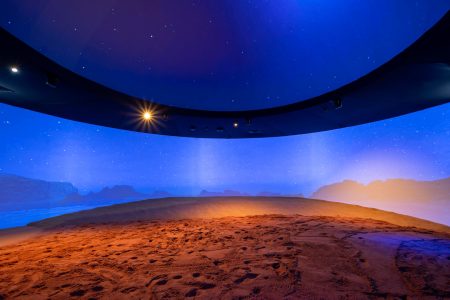 【2025大阪・関西万博】満足度1位獲得！ヨルダンパビリオン光・音・映像が連動する没入型空間を演出 | 株式会社モデュレックスのプレスリリース