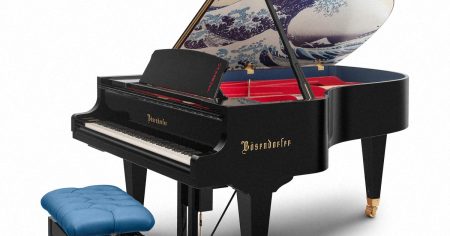 姫路市、「万博ピアノ」を5000万円で購入　世界に16台、企業が寄付 | 毎日新聞